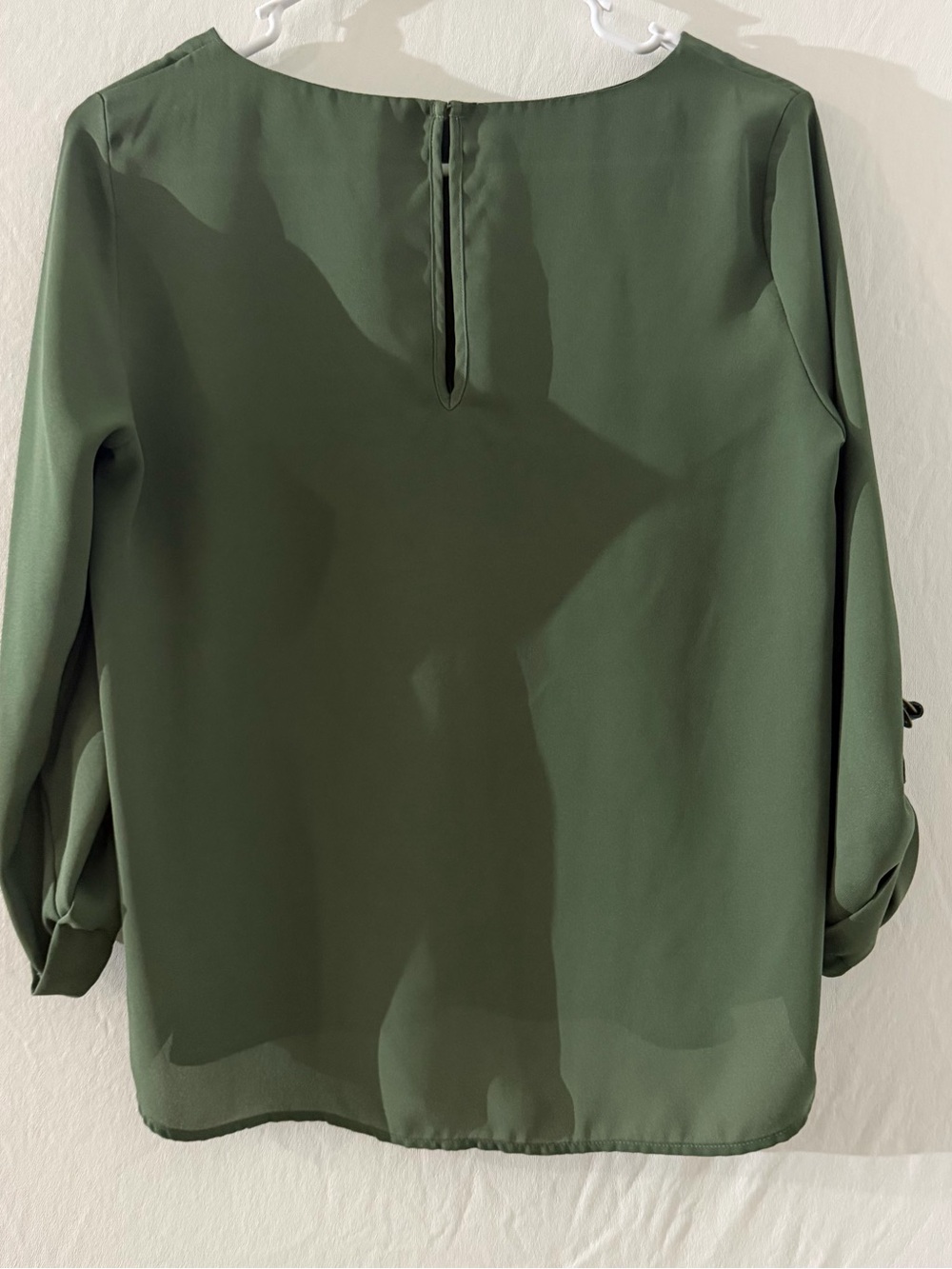 Forever 21 Olive Green Satin Blouse Roll Tab Sleeve Top M | Old Money Work - Picture 3 of 6